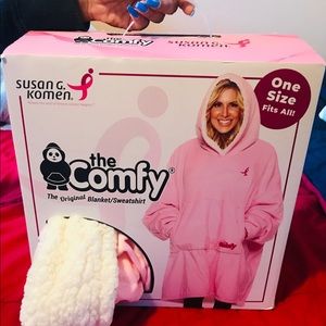 Comfy! Blanket Sweatshirt with pockets!